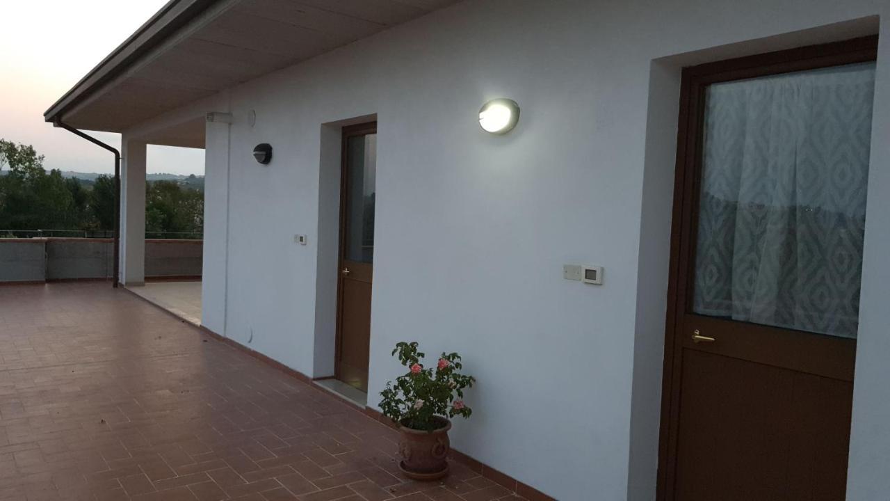 Casa Vacanze Cerreto 3 Miglianico Exterior photo